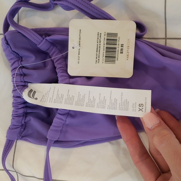 NWT Fabletics String Bikini - Picture 7 of 9